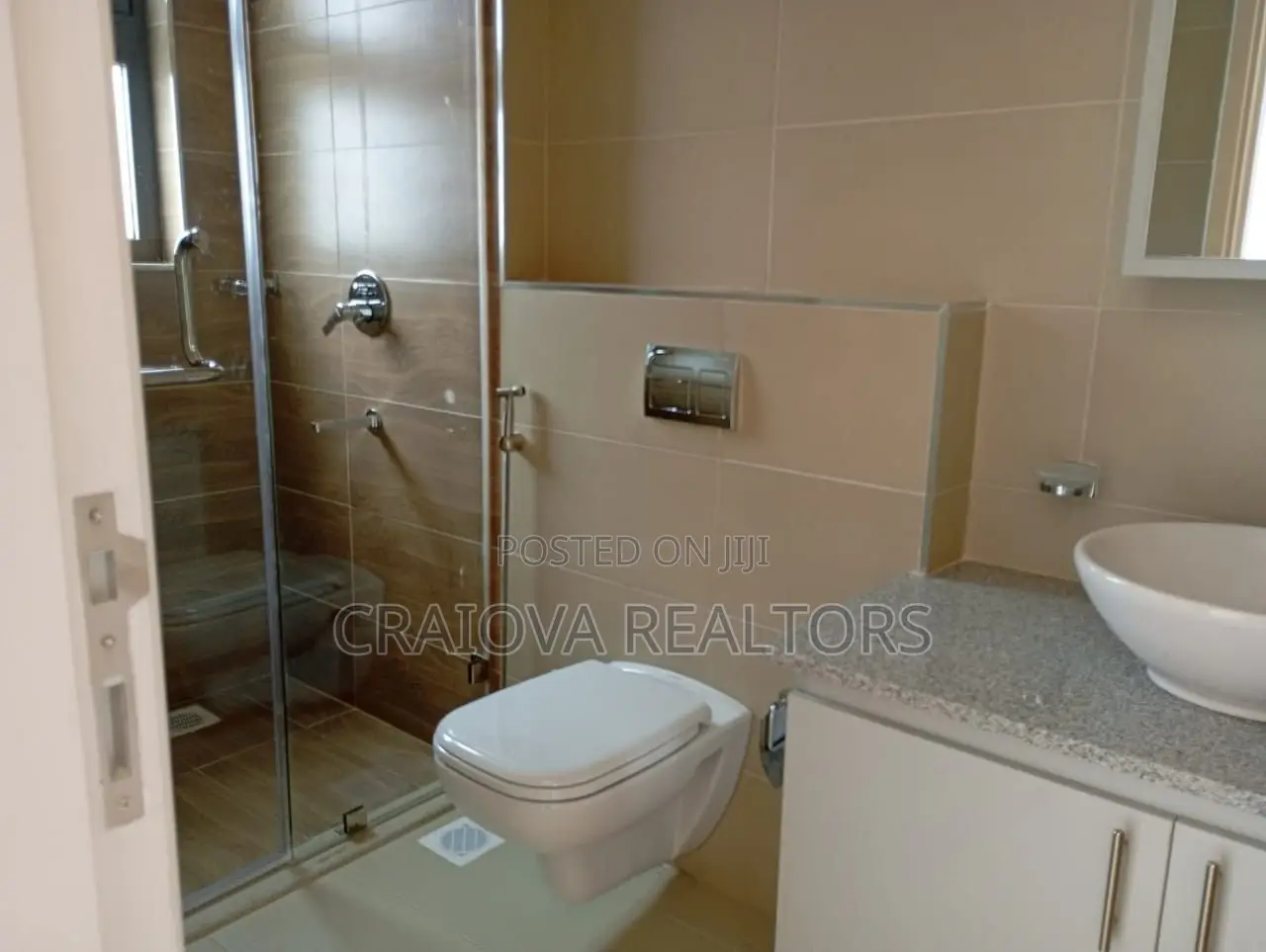 3bdrm Apartment in Muthangari for sale