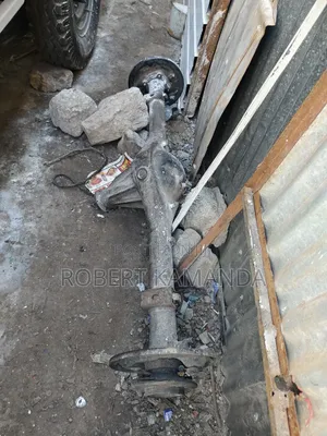 Toyota Hiace 2nd Differential Tube With the Axles