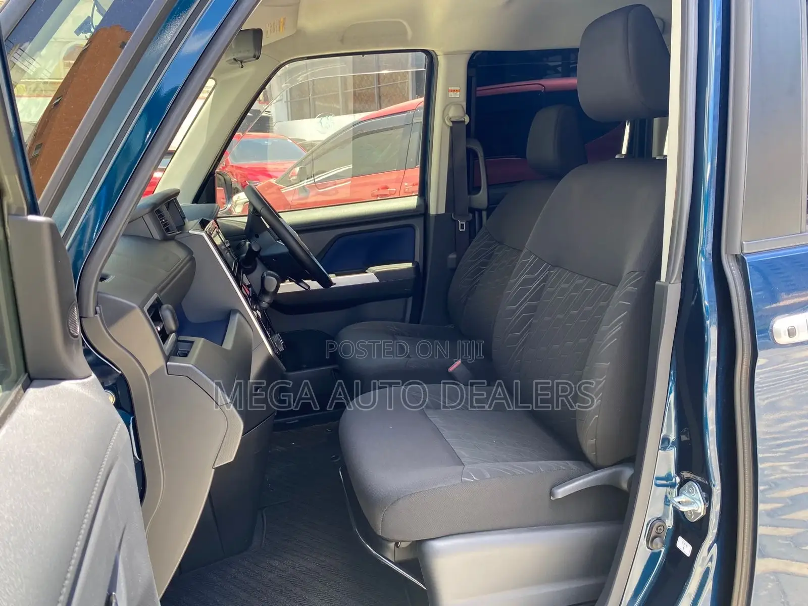 Toyota Tank 2018 Blue