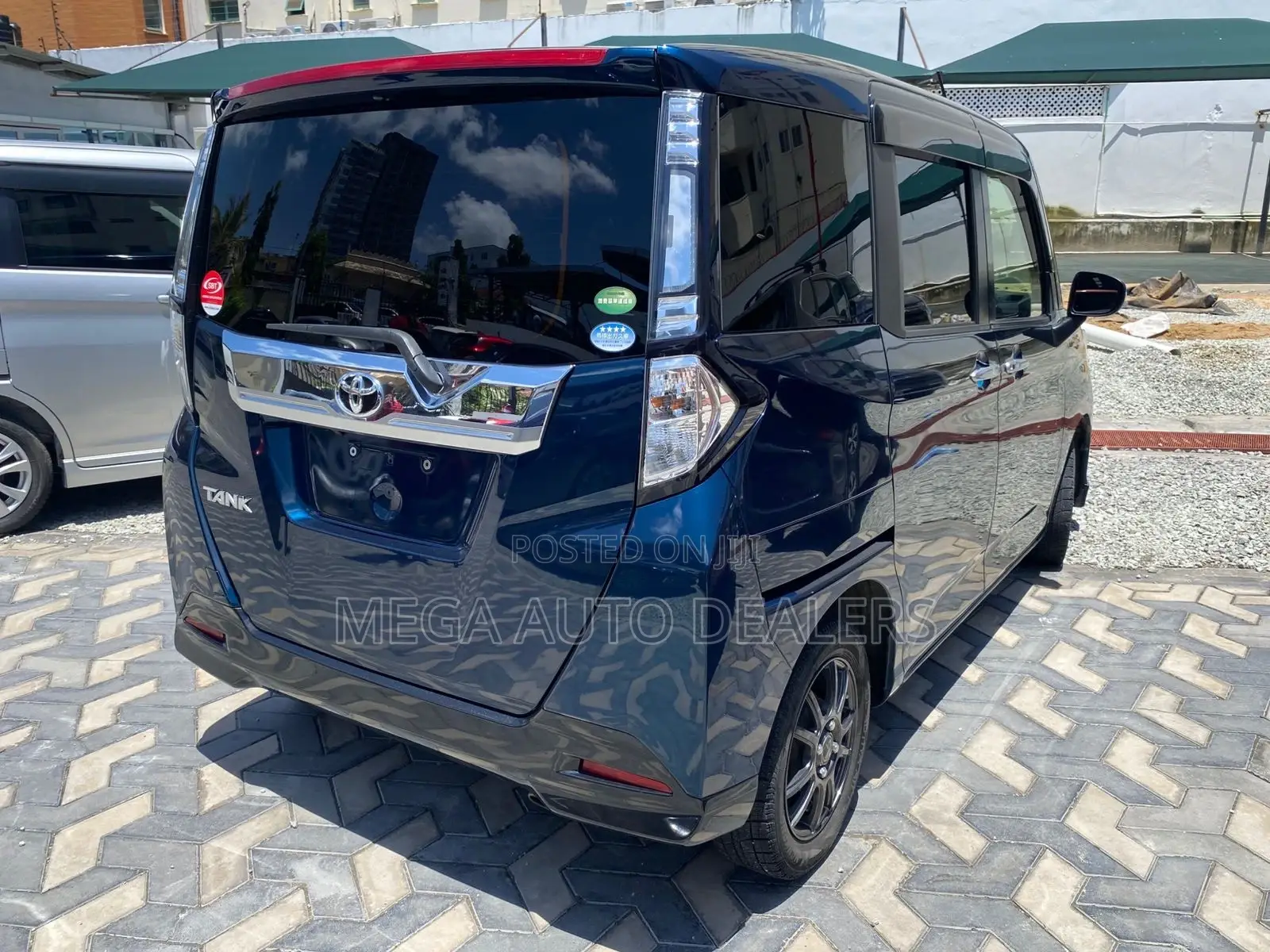 Toyota Tank 2018 Blue