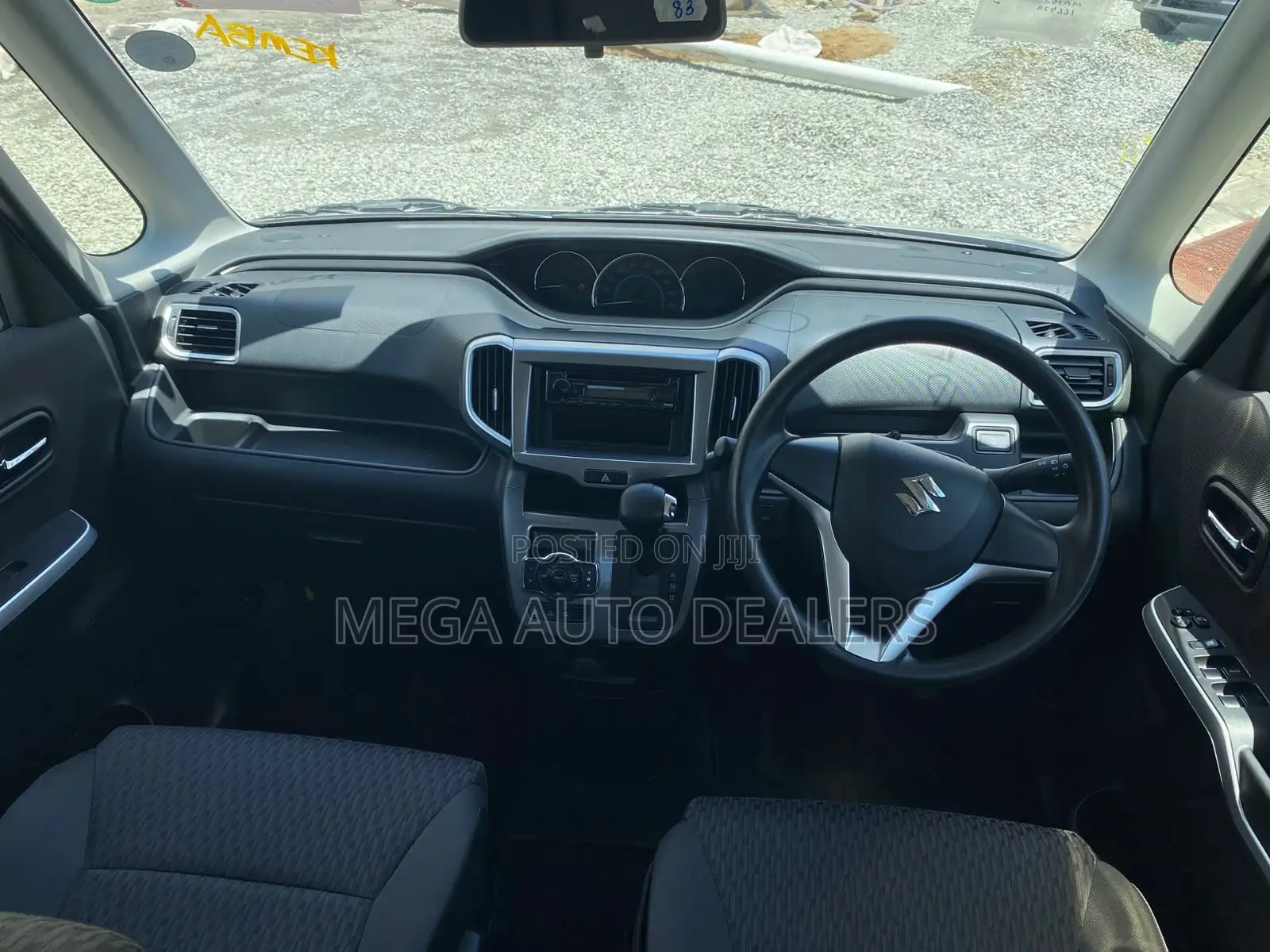 Suzuki Solio 2018 Silver
