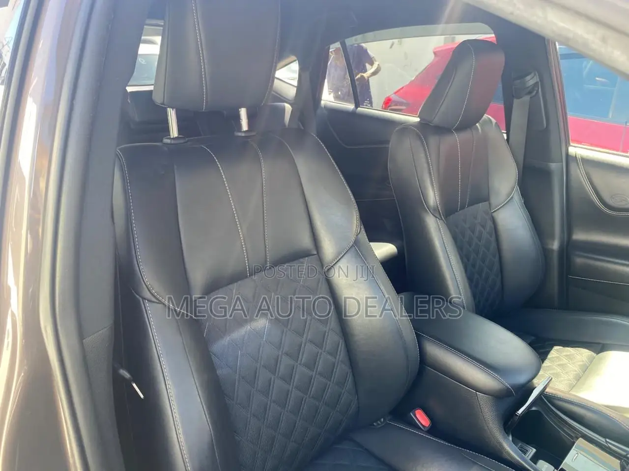 Toyota Harrier 2018