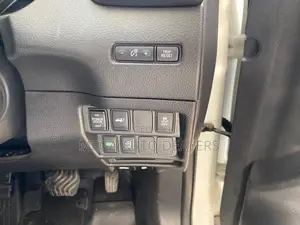 Nissan X-Trail 2018 White