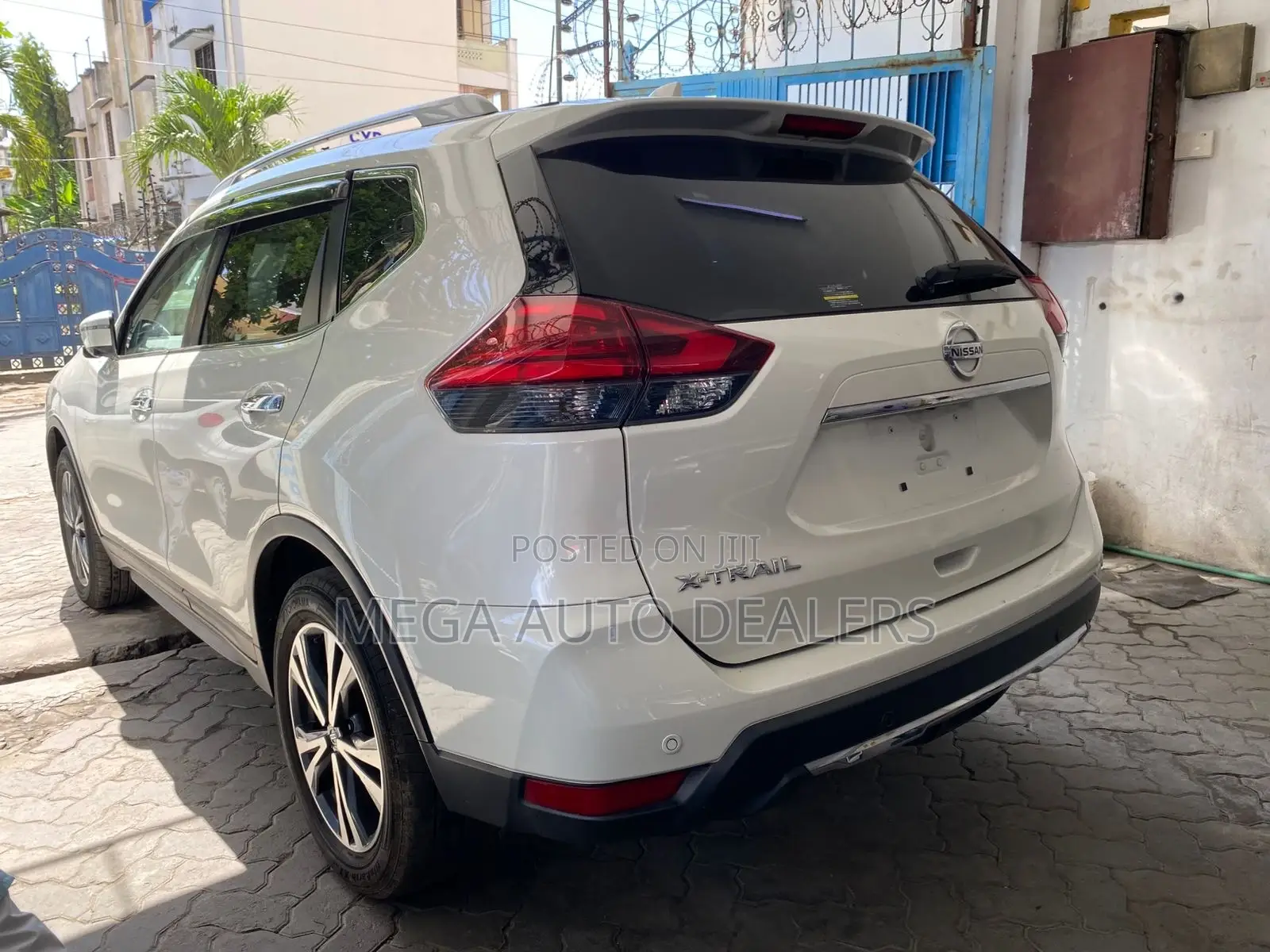Nissan X-Trail 2018 White