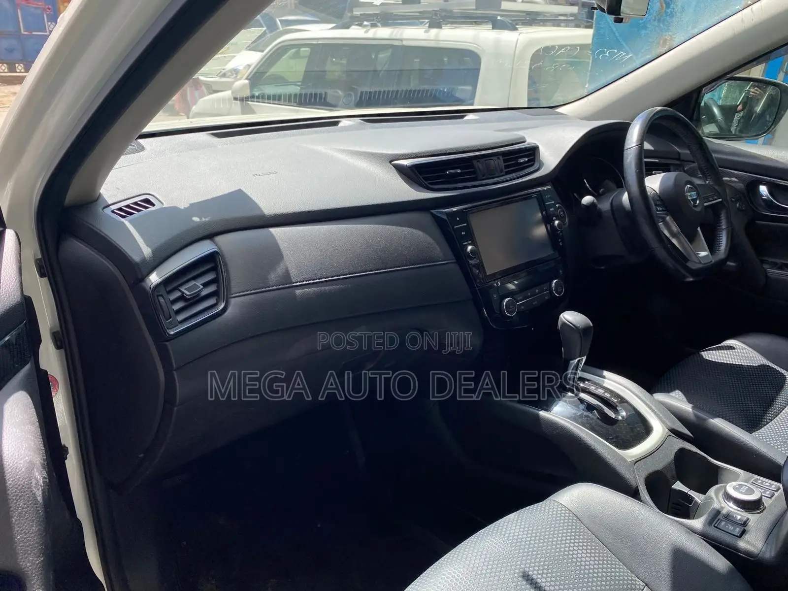Nissan X-Trail 2018 White