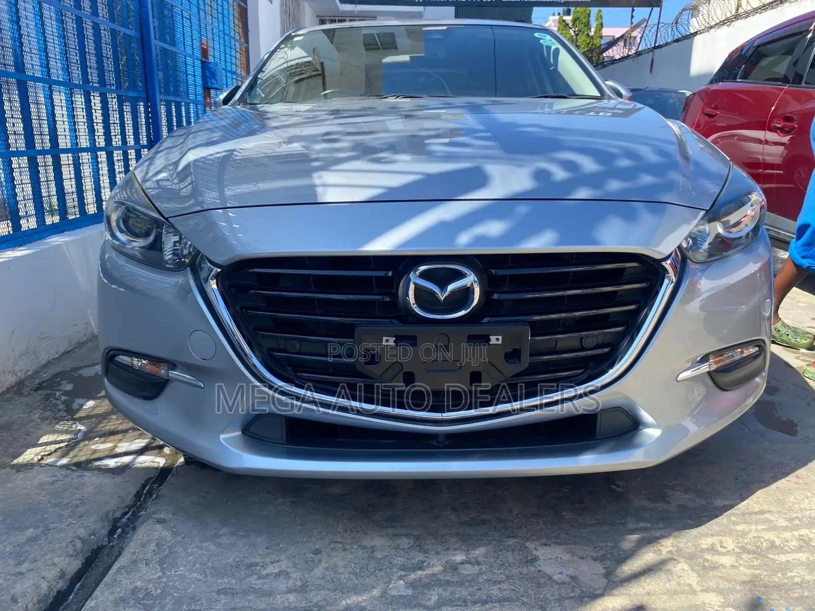 Mazda Axela 2018 Silver