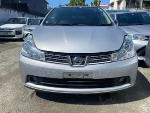 Nissan Wingroad 2018 Silver