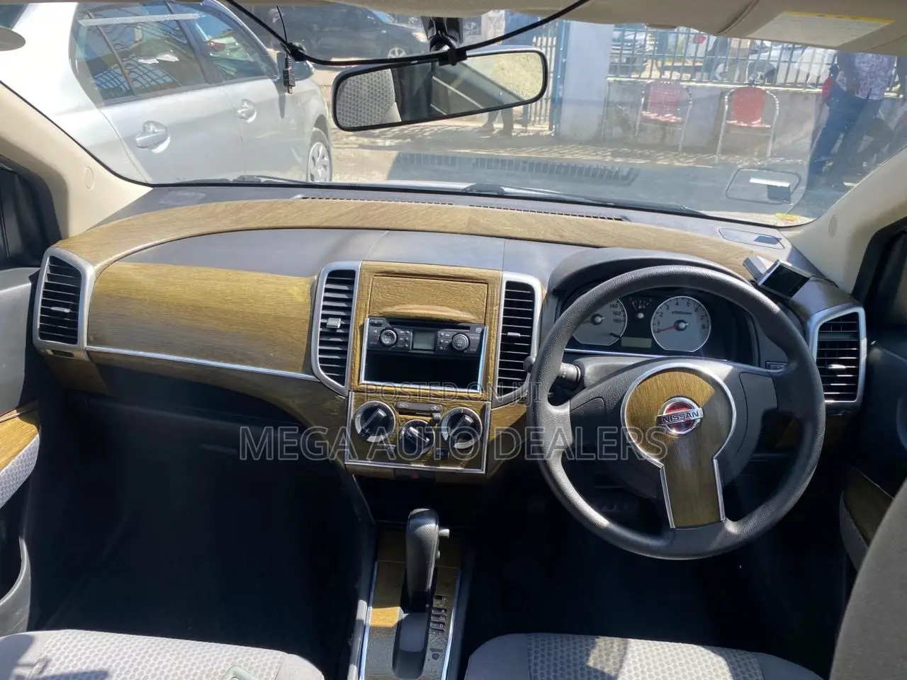 Nissan Wingroad 2018 Silver