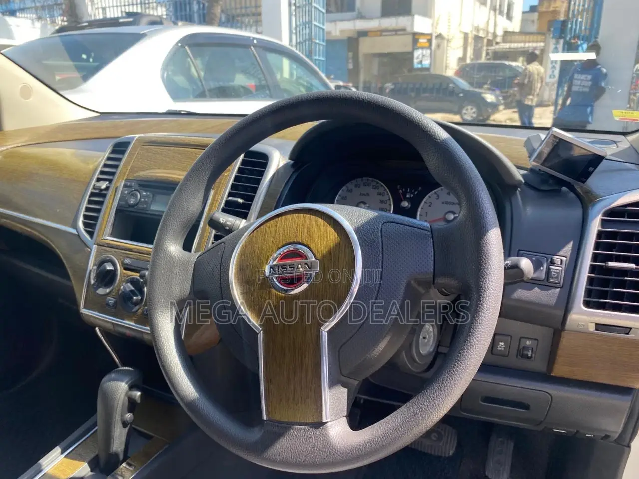Nissan Wingroad 2018 Silver