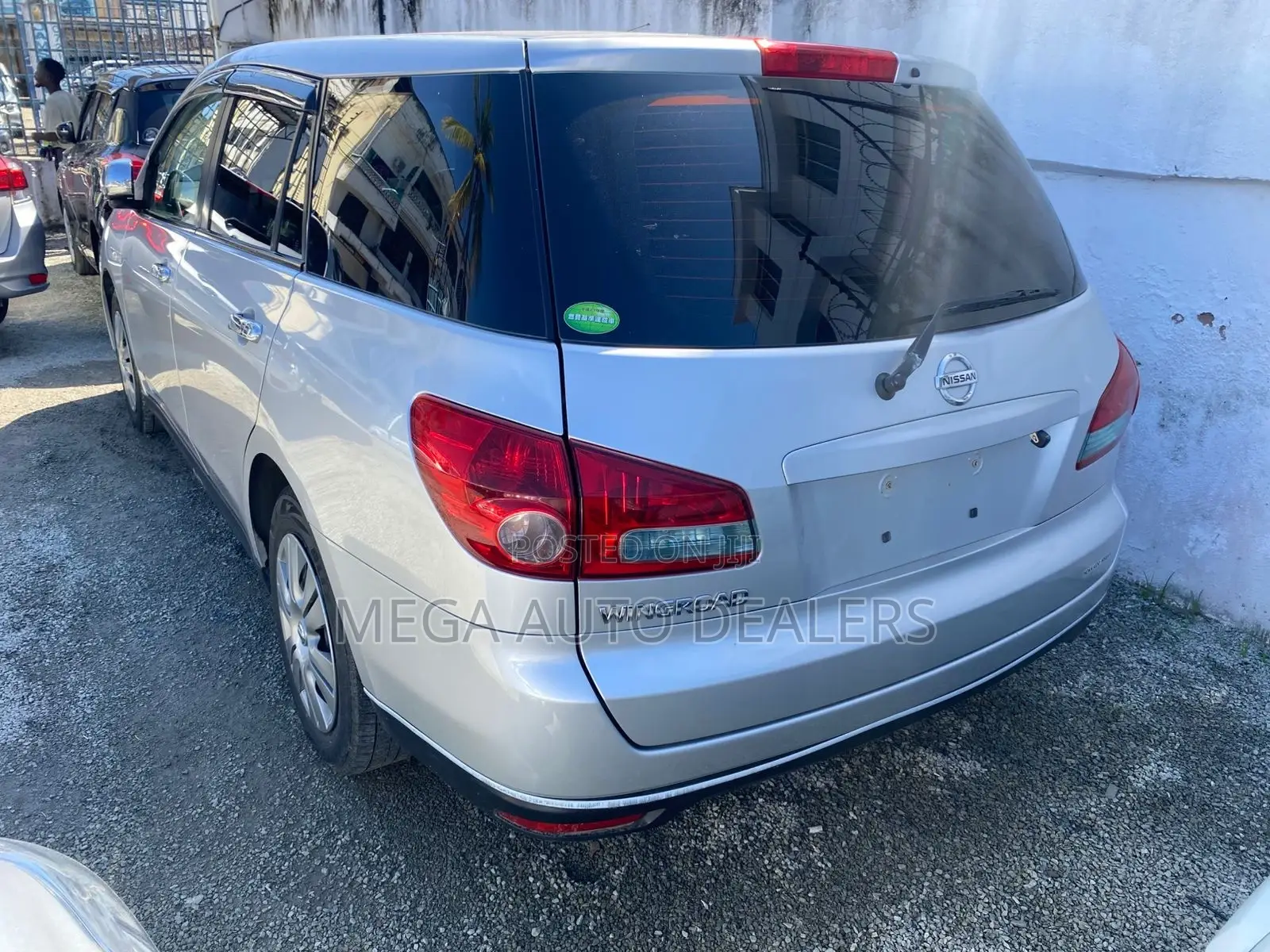 Nissan Wingroad 2018 Silver