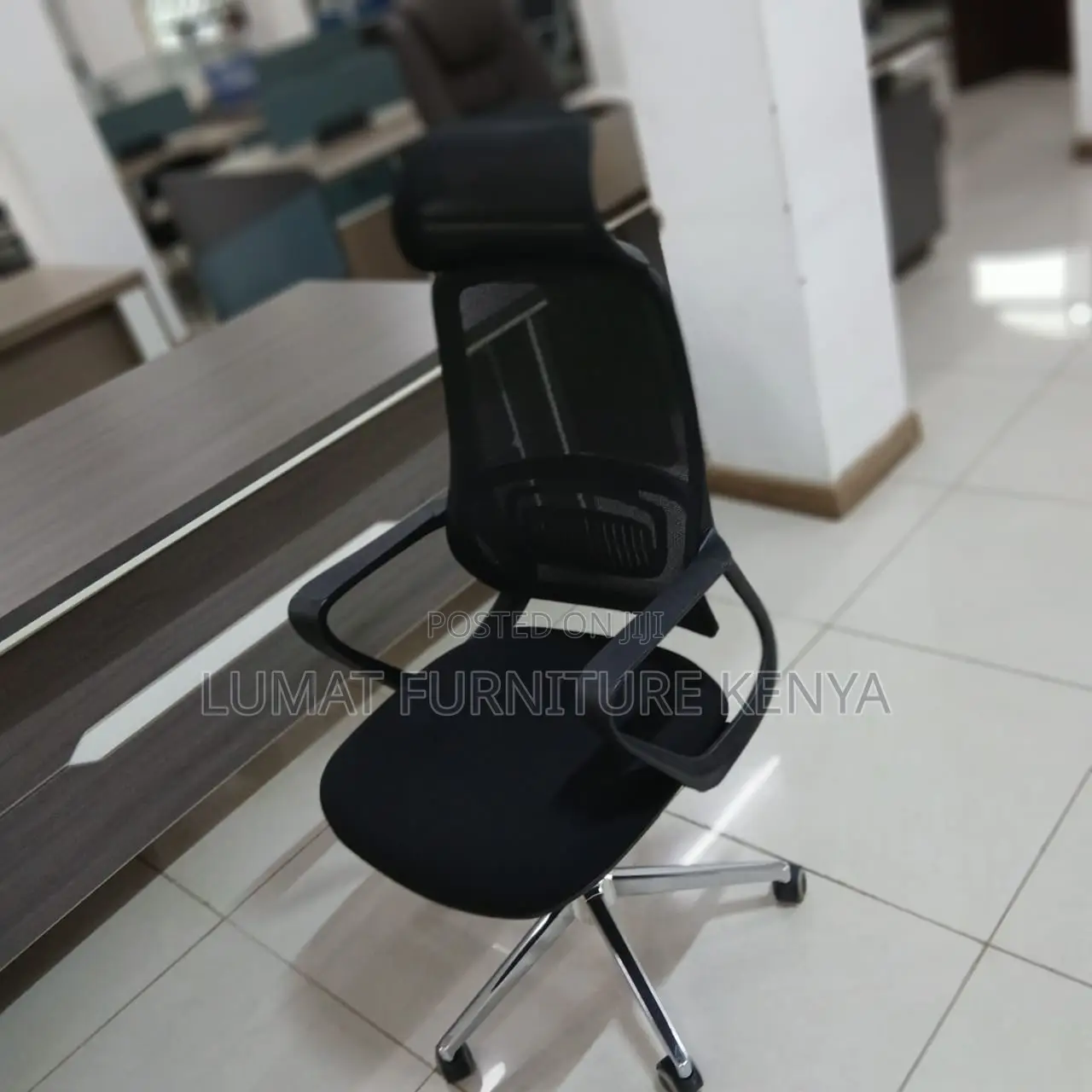 High Back Ergonomic Secretarial Seat