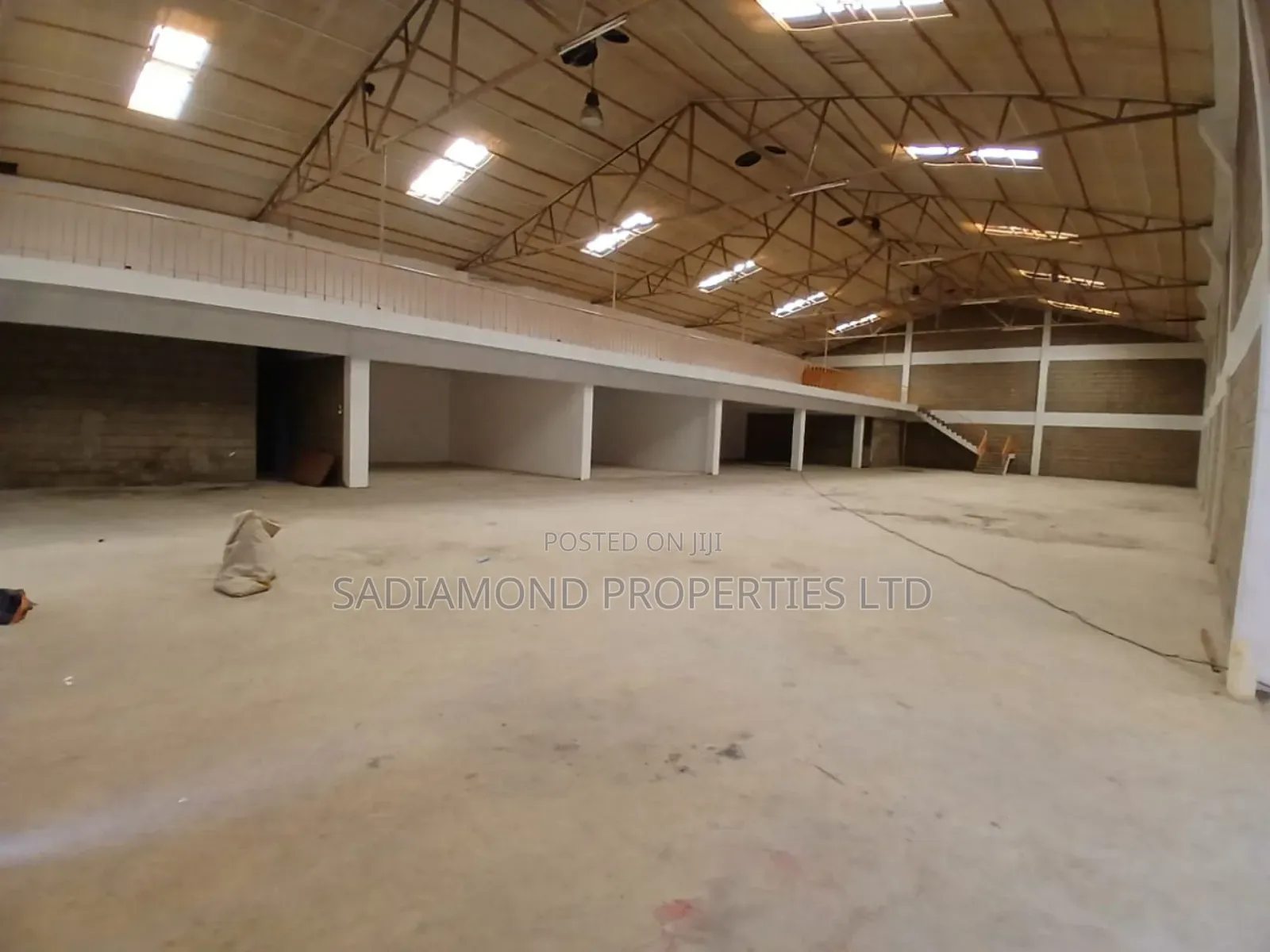 Modern Mezzanine Warehouses Offices for Rent in Mlolongo