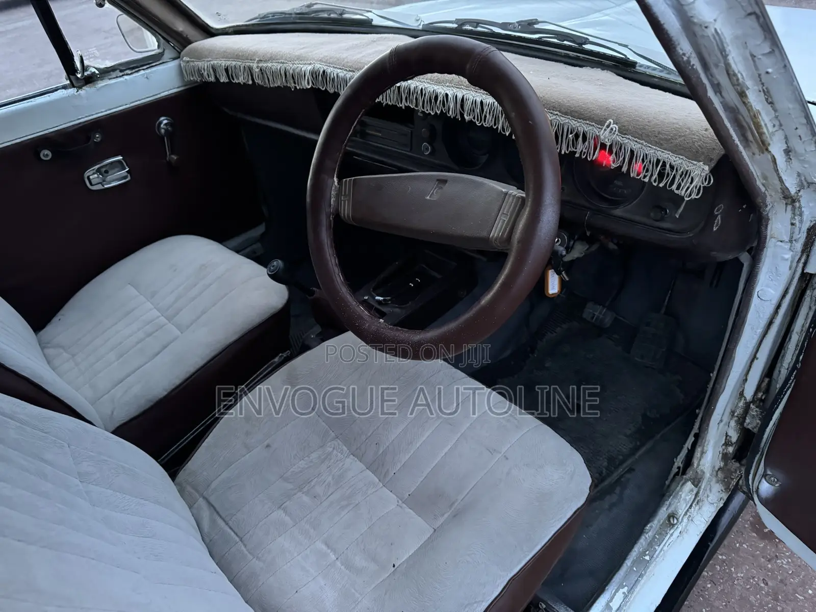 Nissan 1400 1996 White