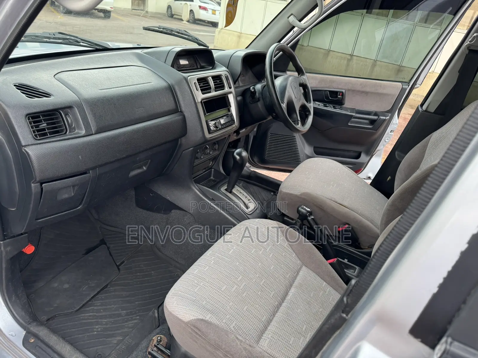 Mitsubishi Pajero IO 2003 White