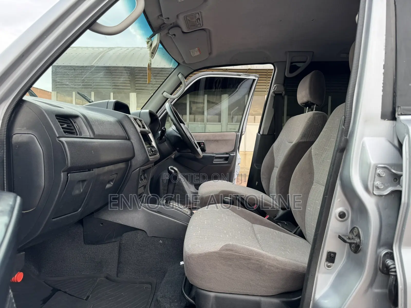 Mitsubishi Pajero IO 2003 White