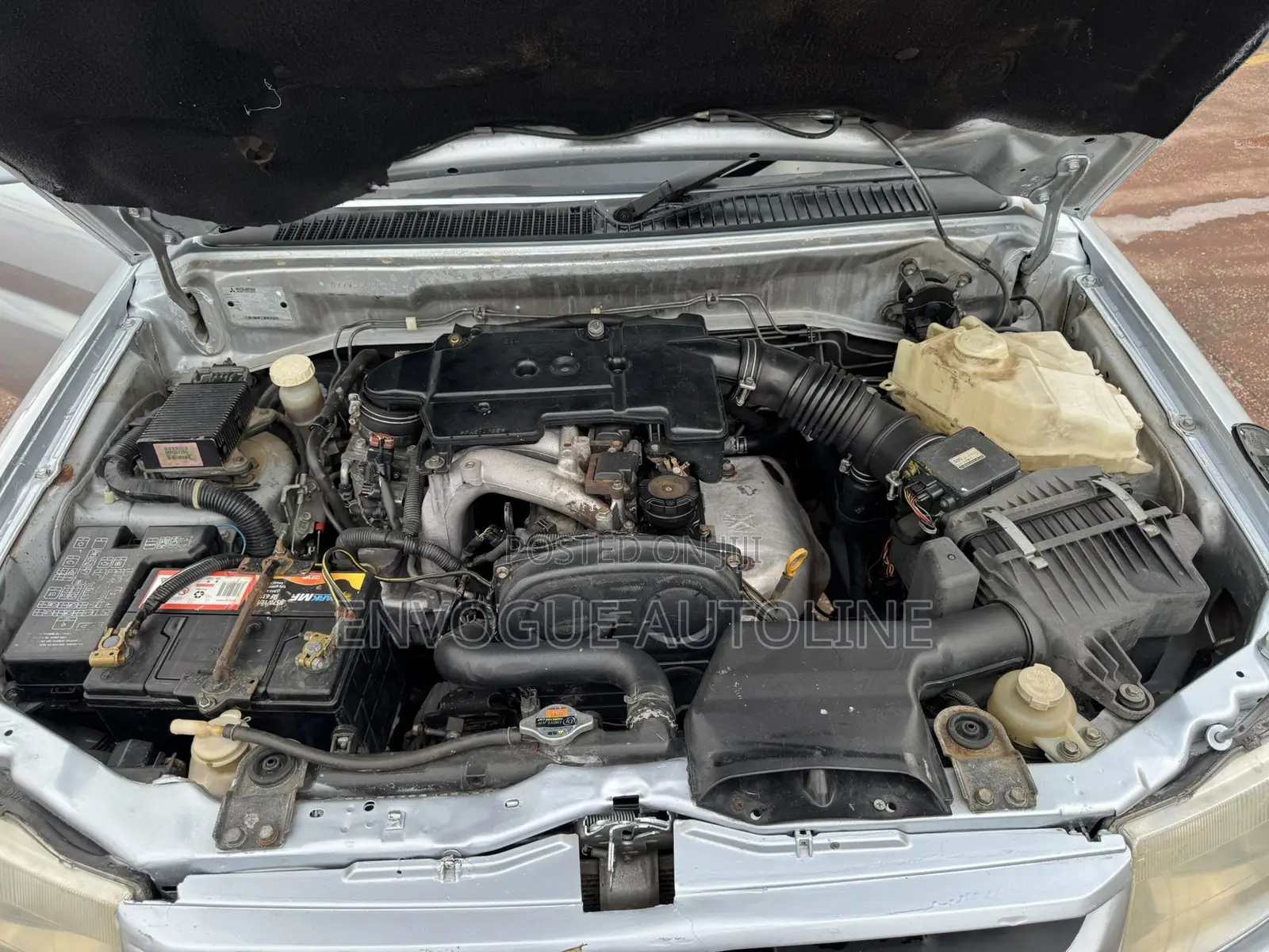 Mitsubishi Pajero IO 2003 White