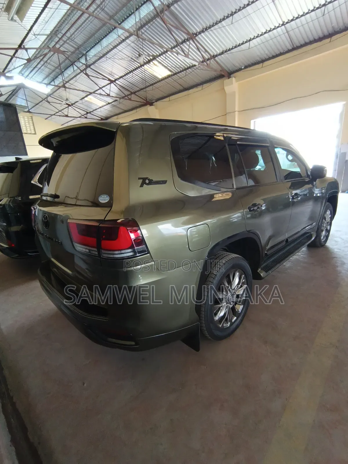 Toyota Land Cruiser LC300 2022 Green