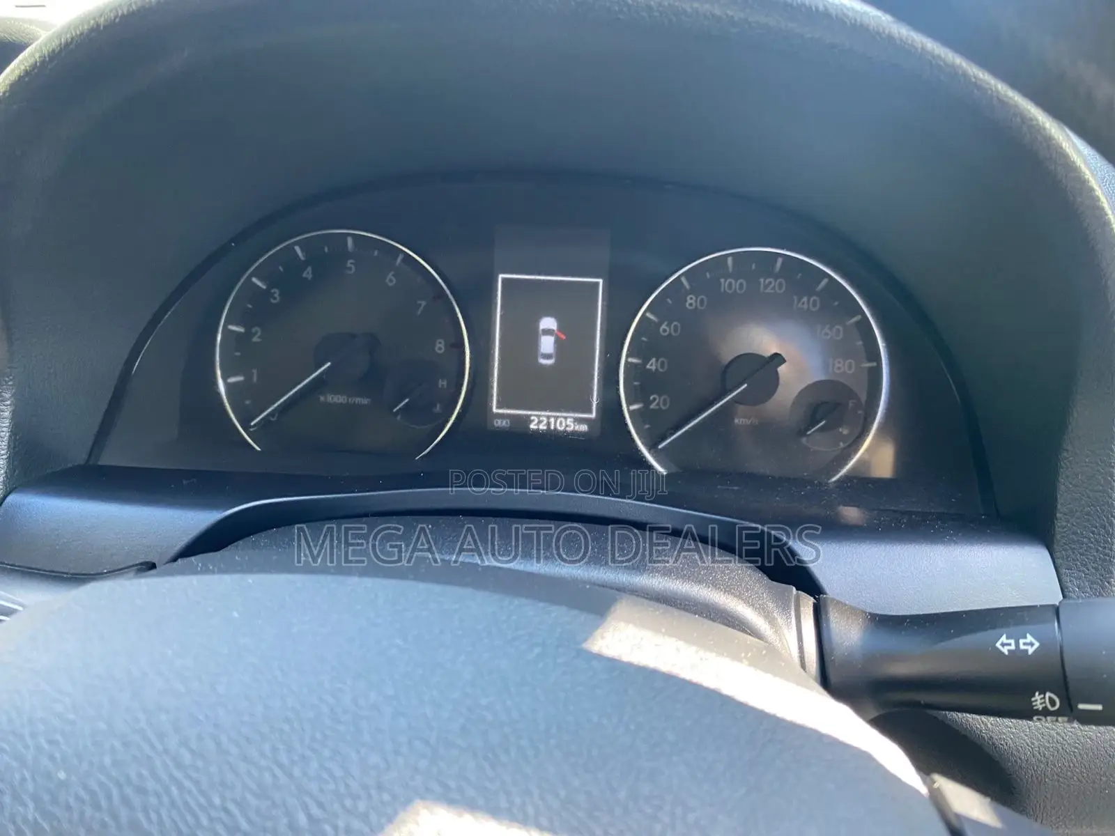 Toyota Premio 2018 Silver