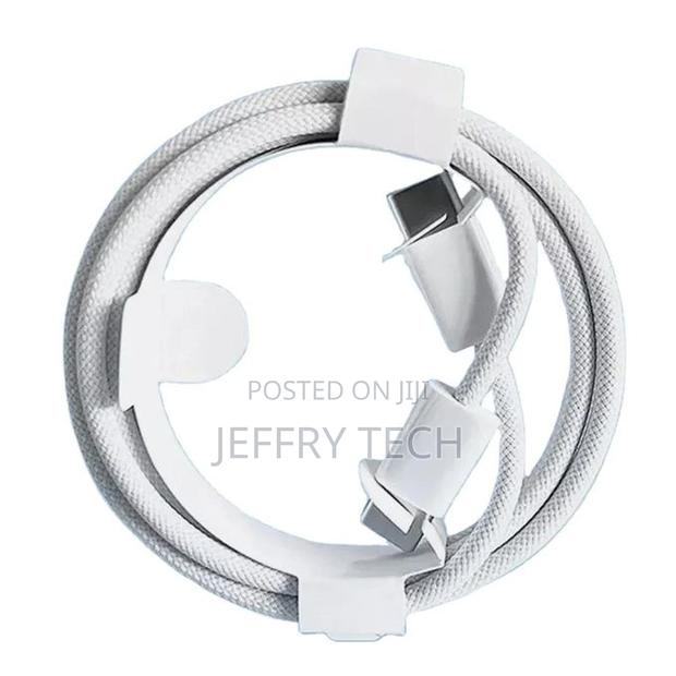 Lithium Polymer Battery Pack60w Usb-C to Usb-C Pd Fast Charging Cable - main view