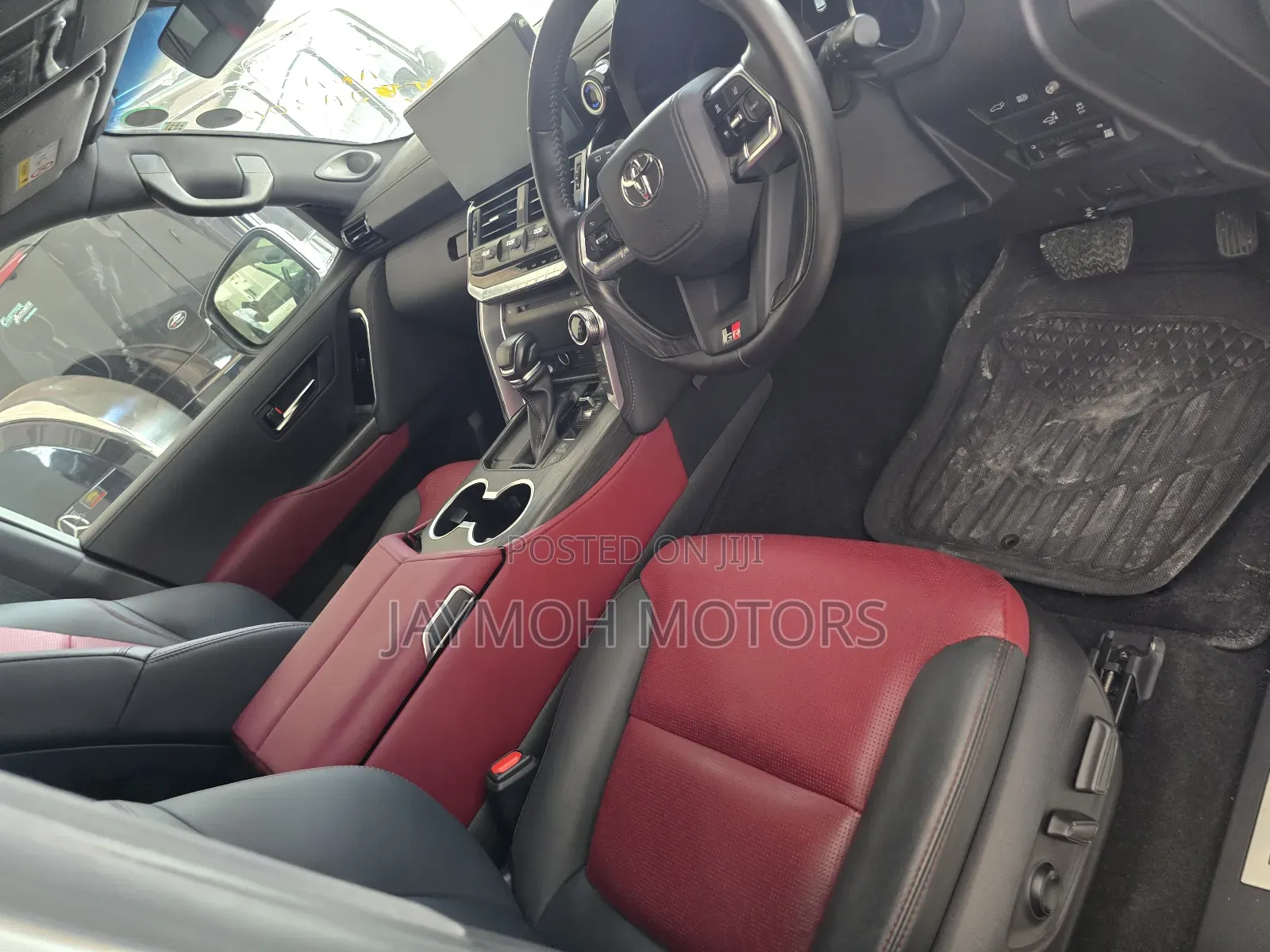 Toyota Land Cruiser 2023 Pearl