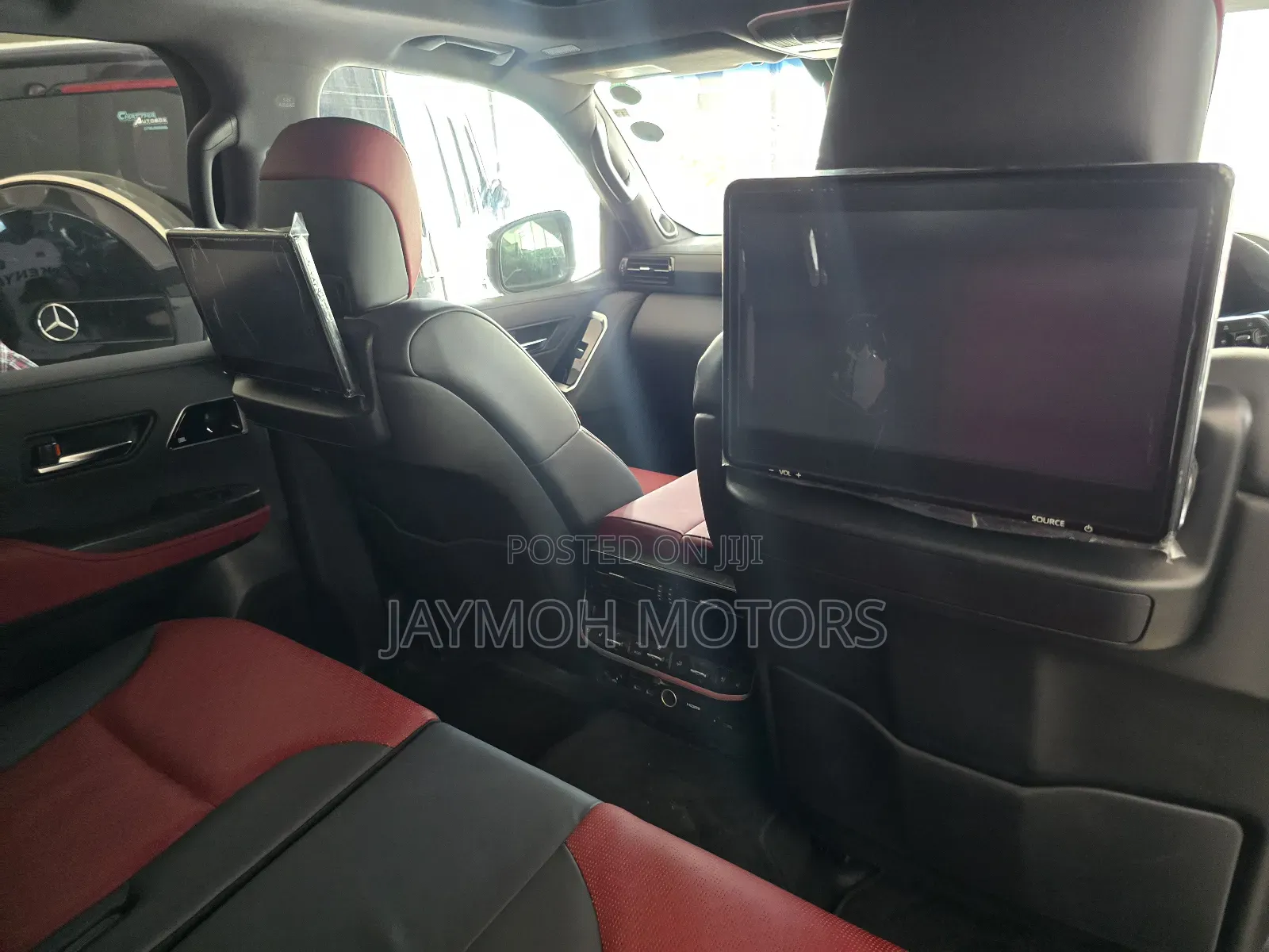 Toyota Land Cruiser 2023 Pearl
