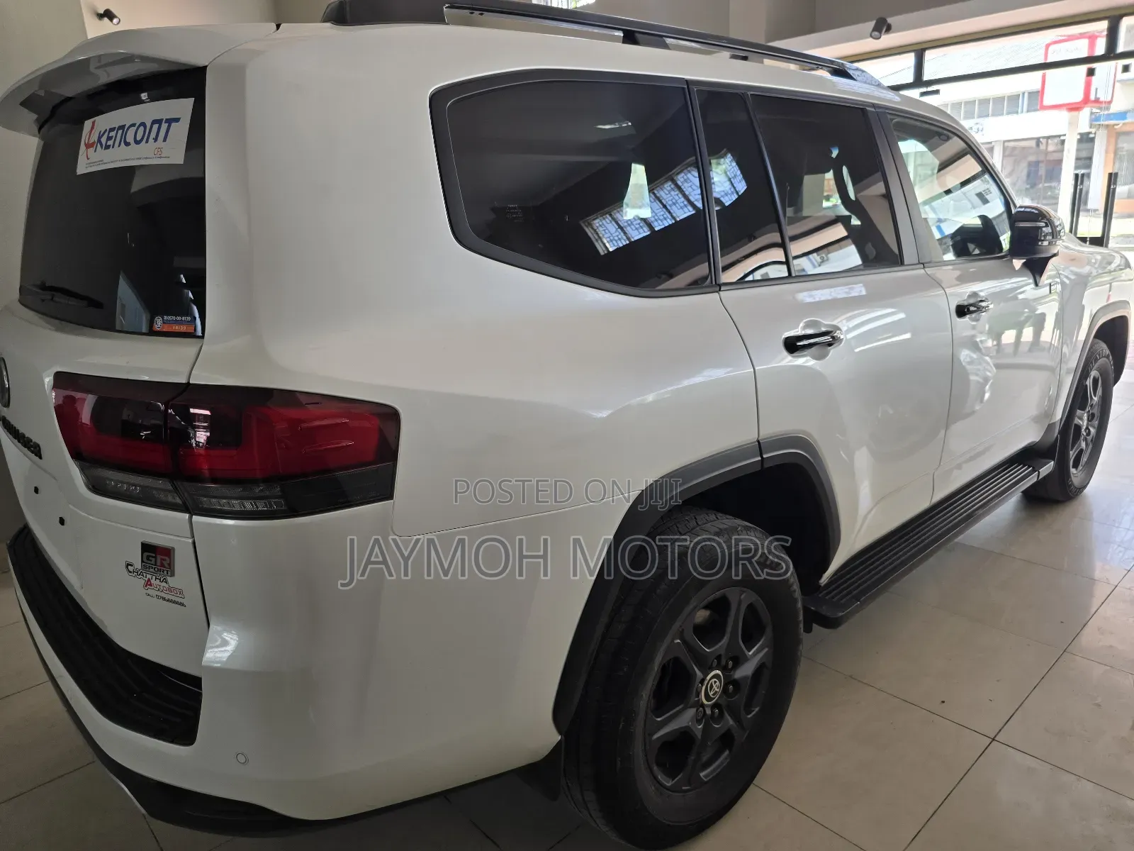 Toyota Land Cruiser 2023 Pearl