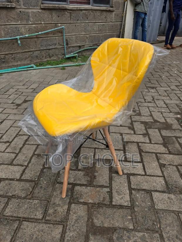 Studio Chairs