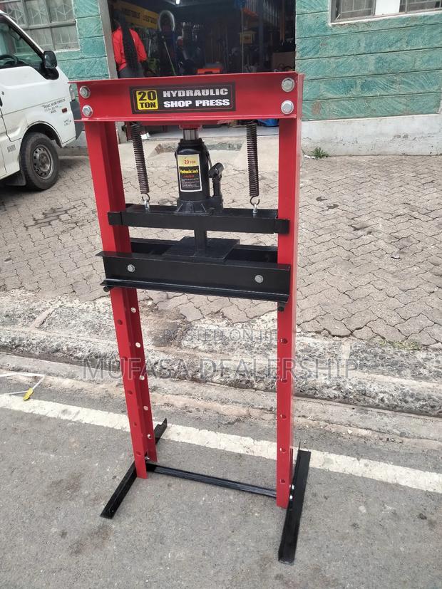 20ton Hydraulic Press - thumbnail 2