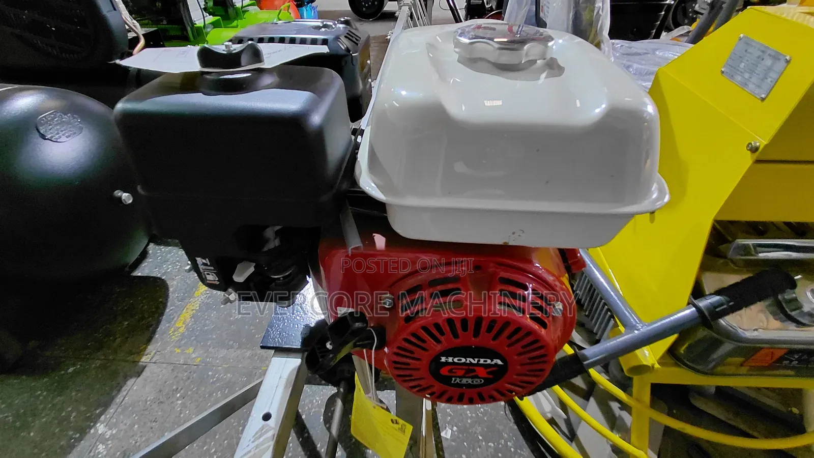 Concrete Screed Machine 5.5hp Honda Engineer 6.5 Metre 200kg.