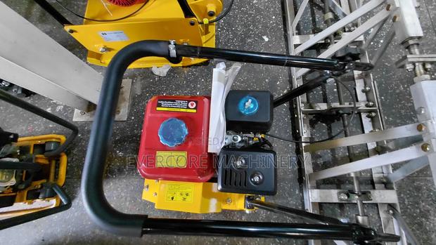 Aico Japan 80kg Plate Compactor 8hp Petrol Engine. - thumbnail 2