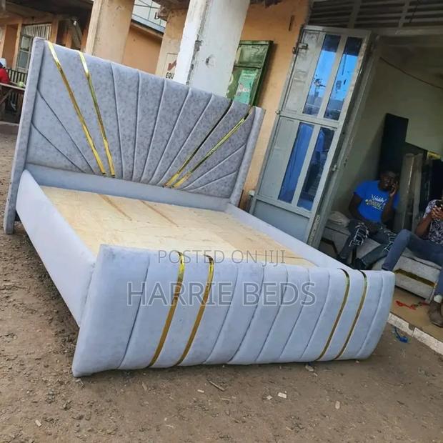 Modern Cheaster Bed 5×6 - main view