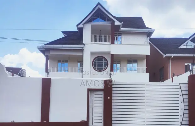 Furnished 5bdrm Maisonette in Membley for sale