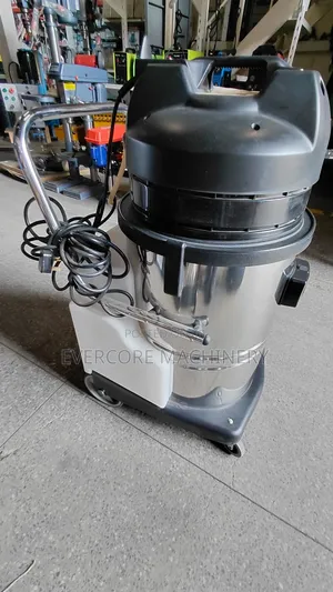 Aico Japan 60litres Wet and Dry Carpet Cleaner.