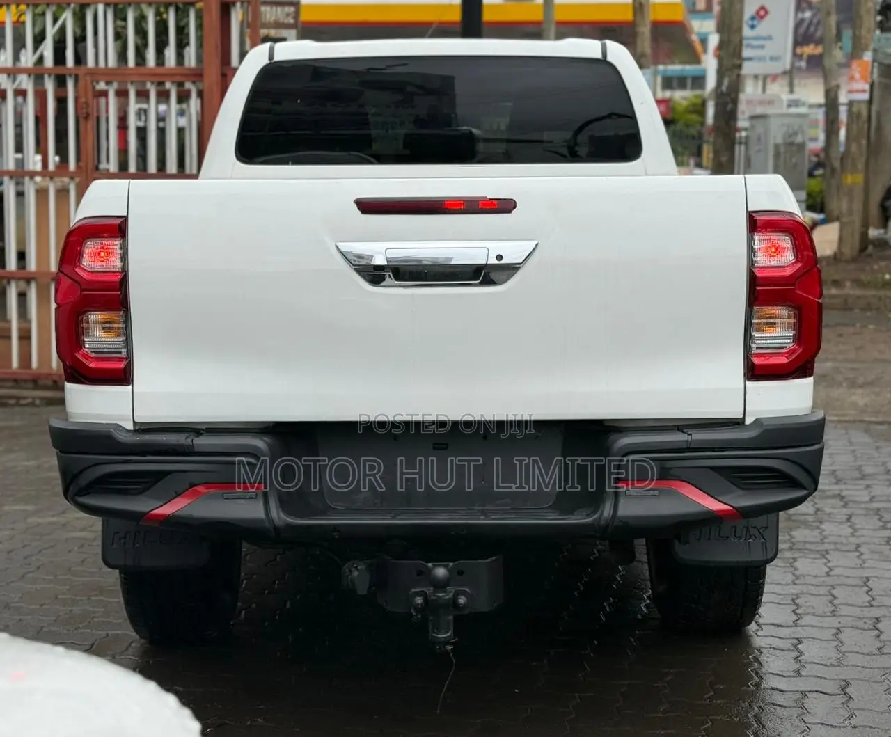 Toyota Hilux 2019 White