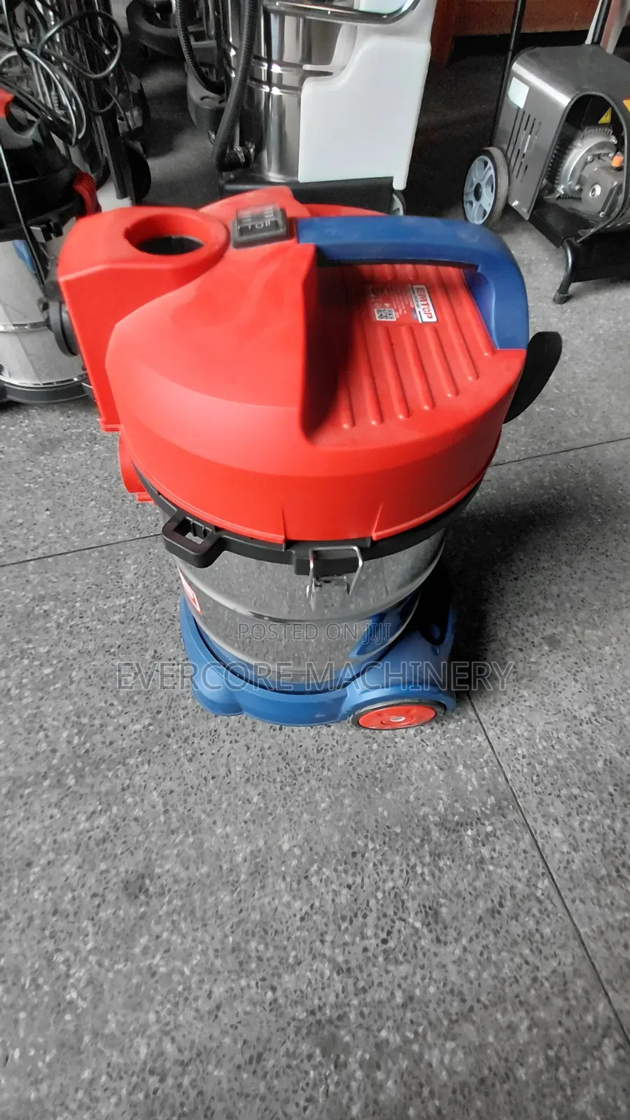 Emtop 30l Wet and Dry Vacuum Cleaner 1400watts.