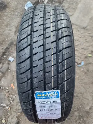 205/65r15 Maxtrek Tires  M9