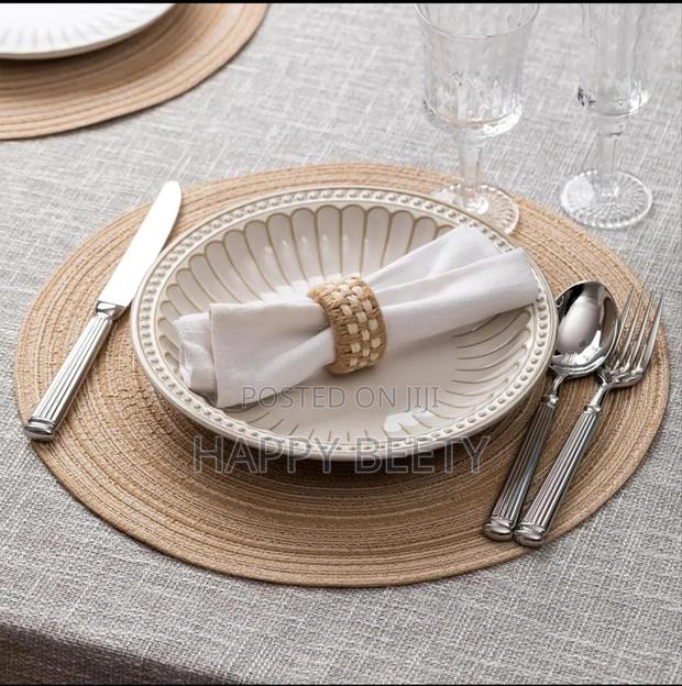 High-Quality,Thick Ramie Woven Table Mats - thumbnail 2