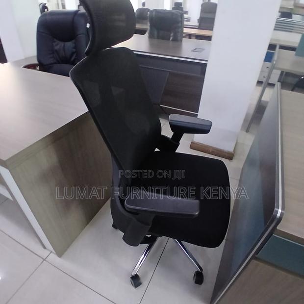 Adjustable Ergonomic Seat - thumbnail 3