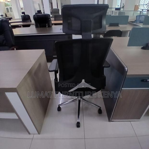 Adjustable Ergonomic Seat - thumbnail 4