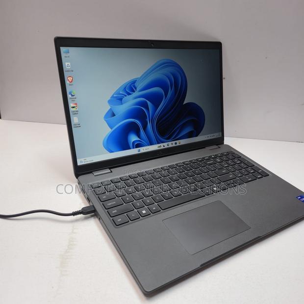 Laptop Dell Latitude 3550 16GB Intel Core I7 SSD 512GB - thumbnail 2