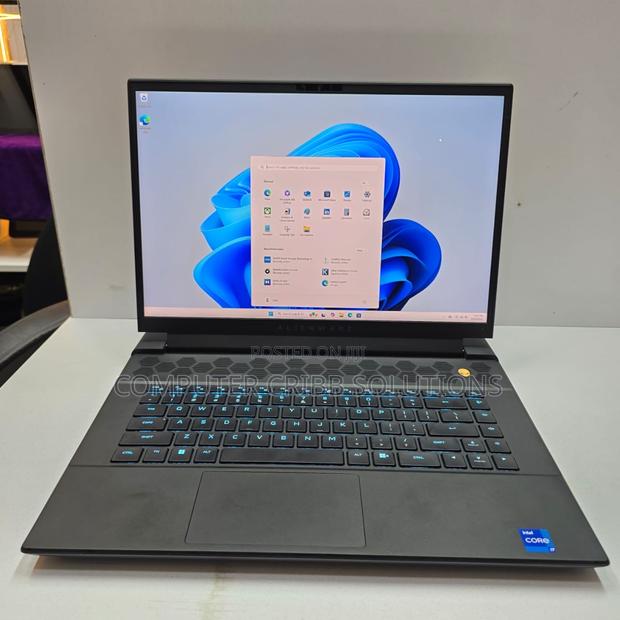 Laptop Dell Alienware M16 R1 32GB Intel Core I9 SSD 1T - thumbnail 2