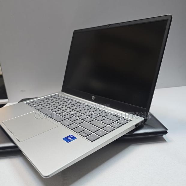 Laptop HP 240 G9 16GB Intel Core I7 SSD 512GB - thumbnail 2