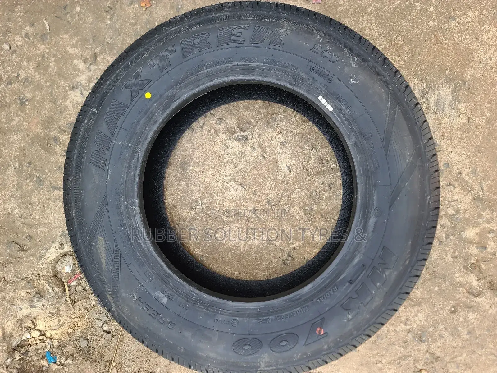 175r14 C Maxtrek Tires L/T 8pr