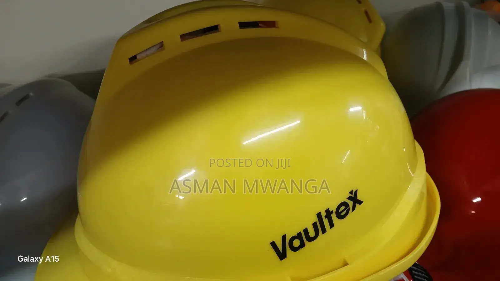 Brand New Medium Safety Helmet Yellow