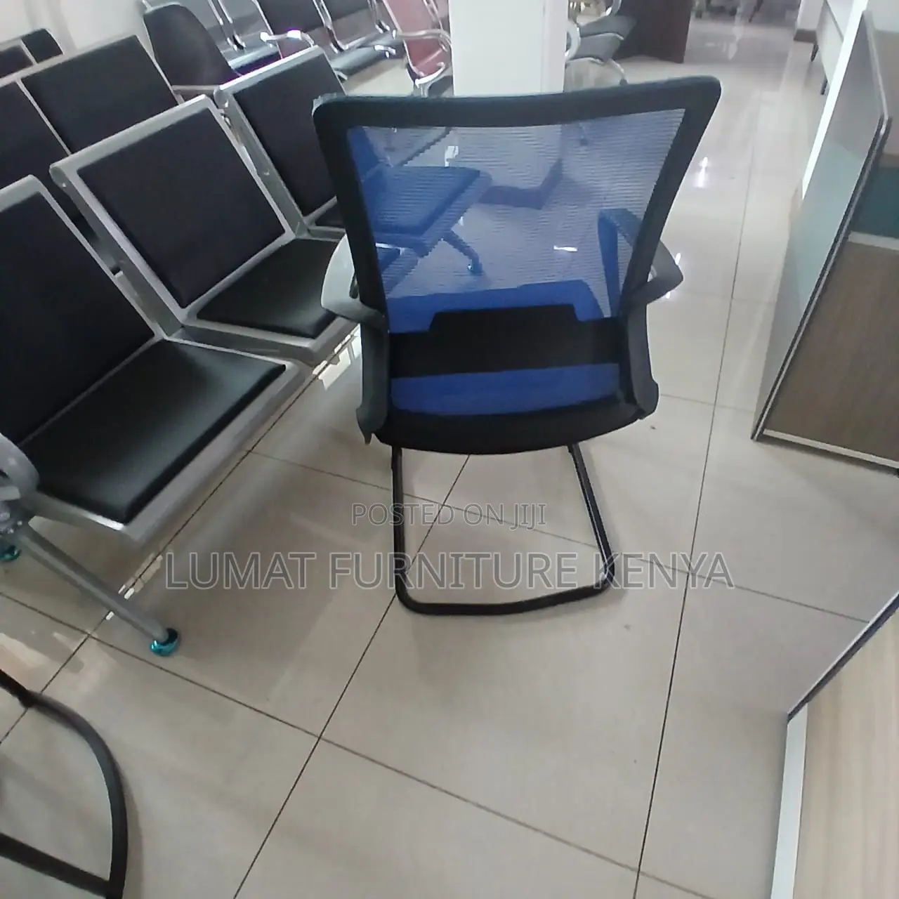 Midback Visitor Chair