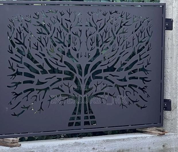 Modern CNC Steel Sliding Gate for Residential Homes - thumbnail 3