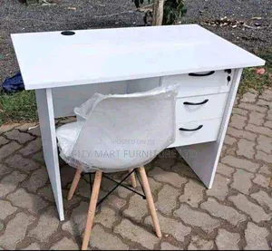 Best Crafted Office Desk