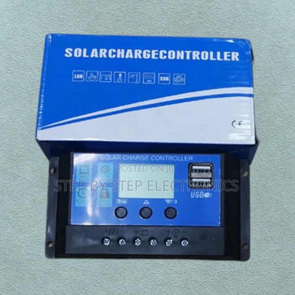 12v 24v 30a Intelligent Solar Charge Regulator With LCD and Usb Output