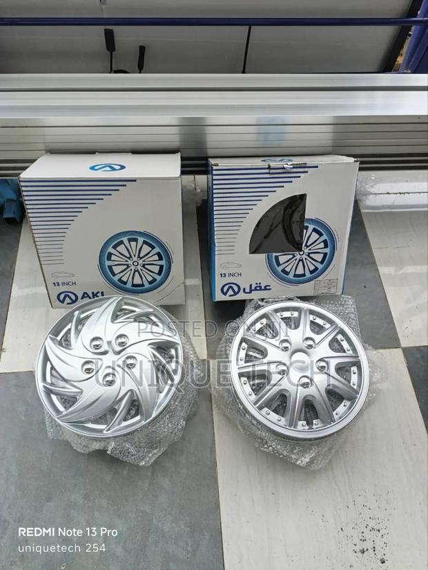 Universal 13 Inch Wheel Covers/ Hub Caps 4pcs