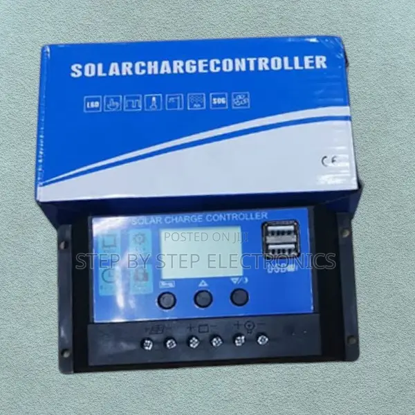 Durable 30a PWM Solar Panel Charge Controller With LCD Display
